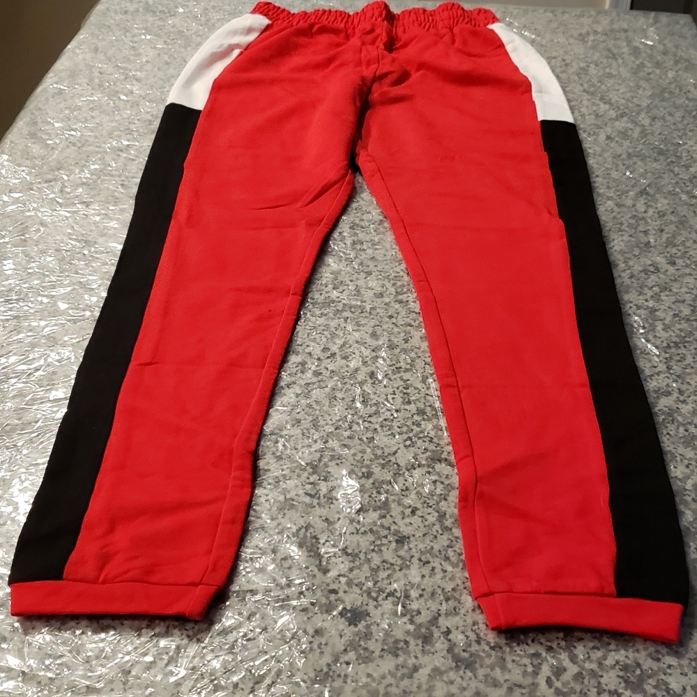 Jogger set - Picture 3 of 4